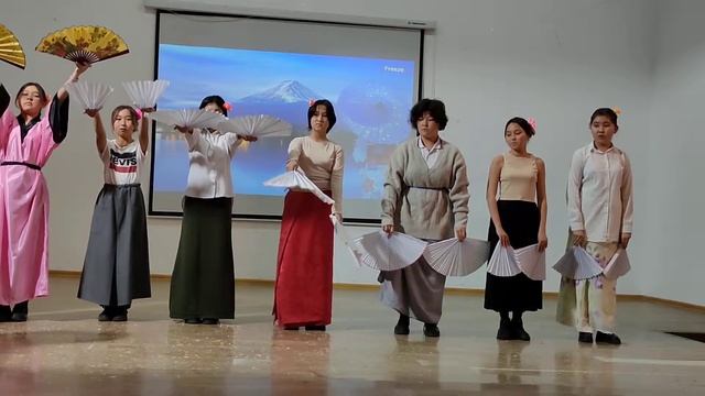 концерт студентов курса японского языка, день японской культуры, день Японии