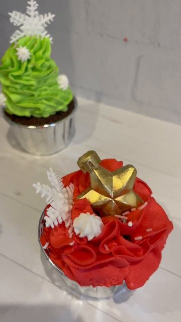 Новогодние капкейки ❤️🔥❤️🔥❤️🔥 смотреть онлайн