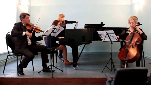 Ходяшев. Трио для ф-но, скрипки и виолончели IV часть смотреть онлайн