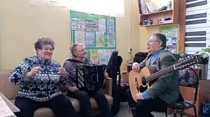 Отличие цифрового баяна от синтезатора.