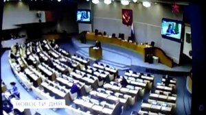 Часы и начало "Новостей дня" (Звезда, 18.12.2013)