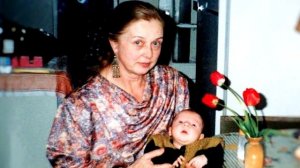 Как СЛОЖИЛАСЬ жизнь Натальи Сурковой, которая РОДИЛА в 57 лет?