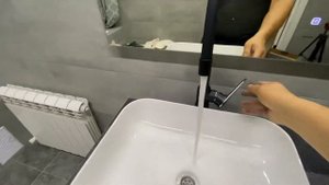 Ставлю обычный кухонный кран в ванную комнату на умывальник