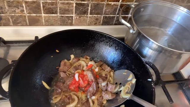 Макароны по домашнему. Макарон палов. Итальянское спагетти в шоке/ Spaghettis/ смотреть онлайн