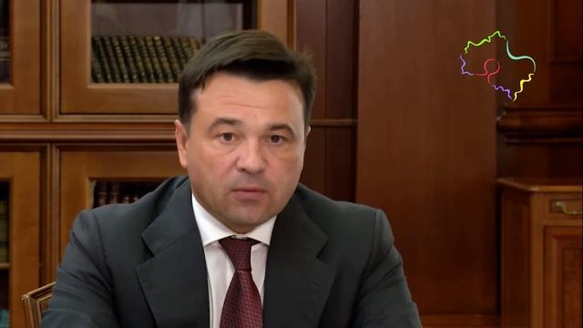 Вопросы безопасности школ и детсадов обсудил губернатор с правоохранителями смотреть онлайн