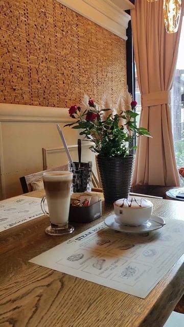 #coffee #coffeelover #coffeelover #coffeelovers #coffeebreak #restaurant #waiters #hotel #bar #love