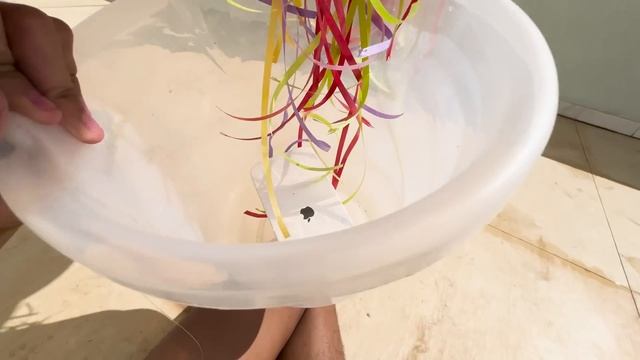 VOEI COM 10.000 BALÕES NO CORPO *Funcionou ? смотреть онлайн