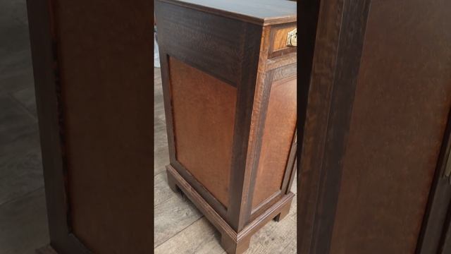 Реставрация и изготовление стола со шпоном шахматного дерева в Самаре.