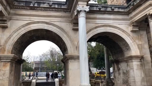 Историческая часть Турции, прогуляться тут одно удовольствие смотреть онлайн