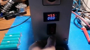 Зарядное устройство для автомобильных аккумуляторов на 12 и 24 вольта из бесперебойника