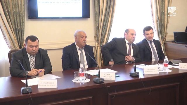 Экзамены у выпускников 9 классов начнутся 24 мая смотреть онлайн