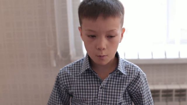 Ахмет Айбек 9 лет«Оптимальный возраст для начала изучения англ. языка/Best age for English studying смотреть онлайн