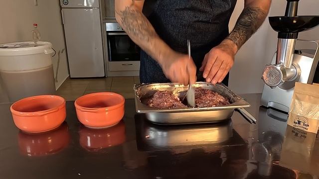 Мясная Паска, пасхальный мясной хлеб.