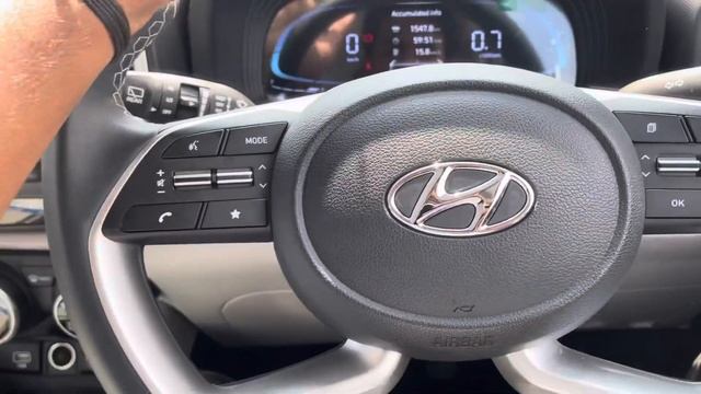 Hyundai Venue Vs Nissan Magnite कोन सी Value for money है😍 #venue2022 #magnite смотреть онлайн