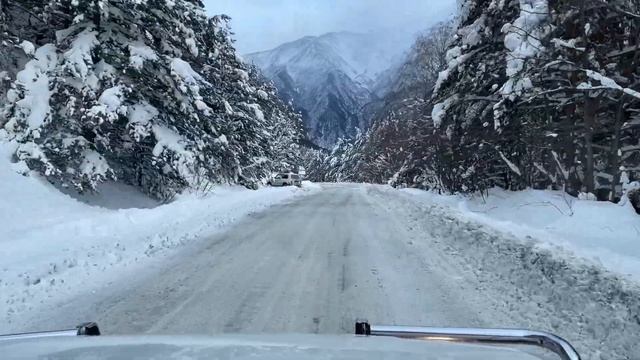 Лучший внедорожник Митсубиси Паджеро - против снега! Поездка в ЦЕЙ смотреть онлайн