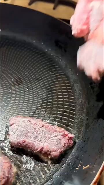 ГОВЯЖЬЯ ПЕЧЕНЬ С ЯБЛОКАМИ! Я готовлю так! смотреть онлайн