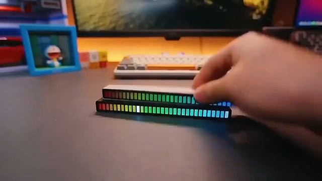 Беспроводной эквалайзер, реагирующий на любой звук смотреть онлайн