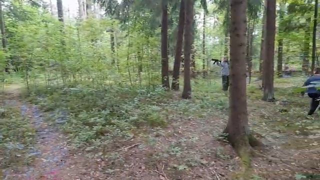 КАК ПРОХОДИТ ИГРА ЛАЗЕРТАГ У ДЕТЕЙ И ПОДРОСТКОВ В ЛАГЕРЕ "ИСКРА" 3 СМЕНА 2022 г. ВЕСЕЛЫЕ КАНИКУЛЫ.