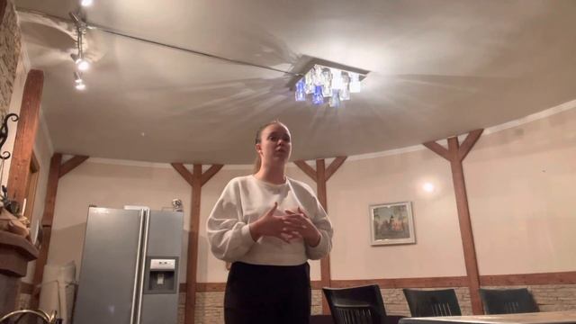 Выступление на иностранном языке (« Hallelujah » by Leonard Cohen; а капелла) смотреть онлайн