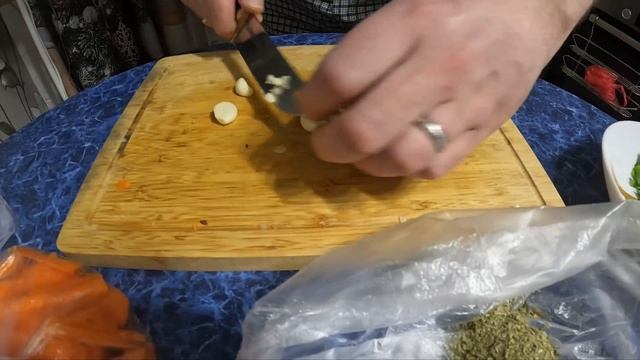 Спагетти со свининой в казане на костре смотреть онлайн