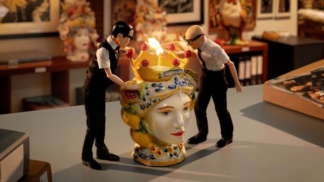 #DGHolidays: the #DolceGabbana candle смотреть онлайн