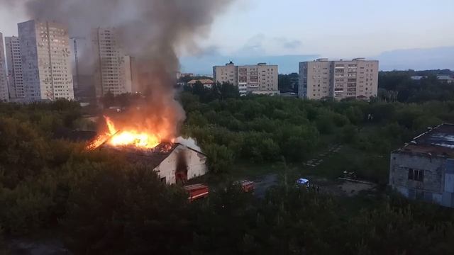 Пожар на Обороне. 4 июня 2019 смотреть онлайн
