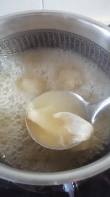 Boiling Sharks Fin Soup #asmrfood #short #sharksfin  #fypシ゚viral #chineserecipe #yummy #authentic