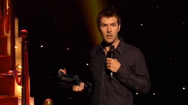 Rhod.Gilbert--- Luggage Deleted Scene смотреть онлайн