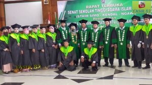 Sesi Foto Bersama Wisuda Sarjana Strata Satu STAIM Kendal- Ngawi 191220