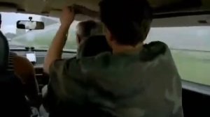 Дед покупает винтовку (фильм "Ворошиловский стрелок")