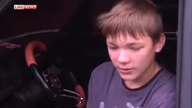 Гоночный автомобиль собрал школьник
