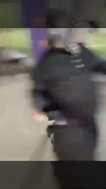 Школьники которые идут в школу при 10000 заражённых/ чумной доктор/чумной доктор танцует в 2020 год смотреть онлайн