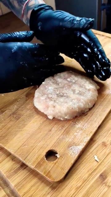 мясная Ватрушка 😋 смотреть онлайн