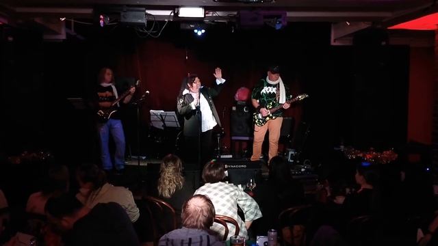 Ирина Ежова - Белый шарф (Live 2022) смотреть онлайн