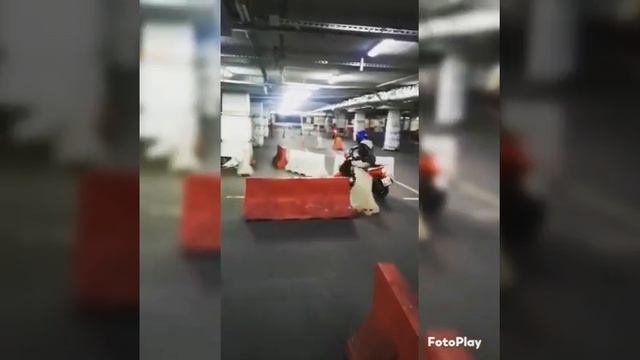 Обучение вождению скутера в Москве. уроки на мопеде. подготовка к Азии и Индии. смотреть онлайн