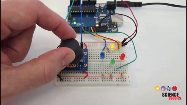 How to Use a Joystick with Arduino (Lesson #13) смотреть онлайн
