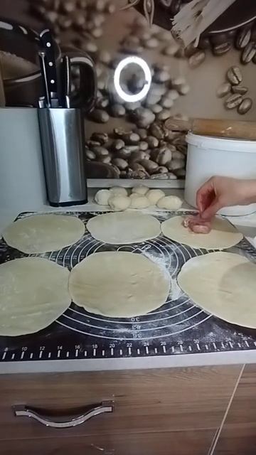 Сегодня татарская кухня😊"Элеши"