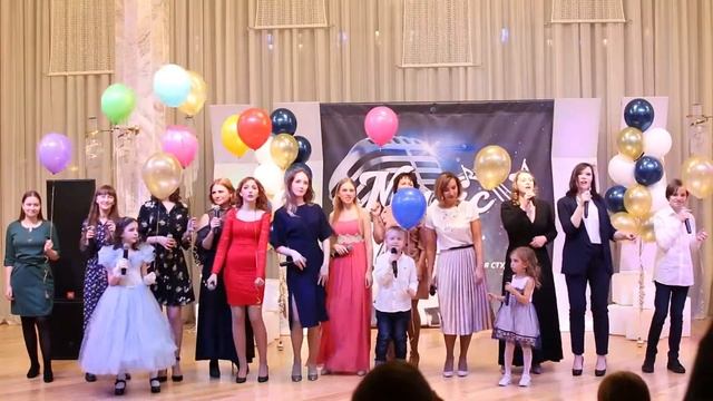 Педагоги и ученики студии MusicWave - Два крыла (Cover Маргарита Рыбина)
