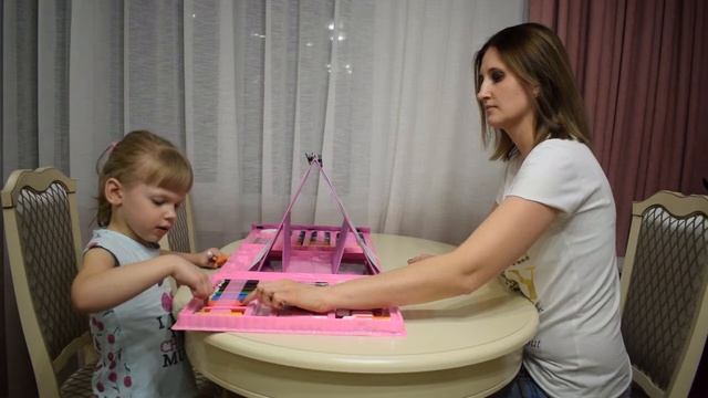 ТРИ МАРКЕР ЧЕЛЛЕНДЖ! Раскрашиваем девчонок из мультиков! У кого выйдет лучше? смотреть онлайн