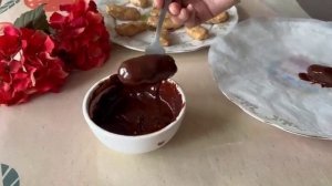 Беру ОРЕХИ И ВАРЁНУЮ СГУЩЁНКУ! Век живи век учись. Мало кто знает этот секретный рецепт