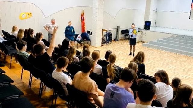 В 12 ЛИЦЕЕ ПРОШЕЛ УРОК МУЖЕСТВА смотреть онлайн