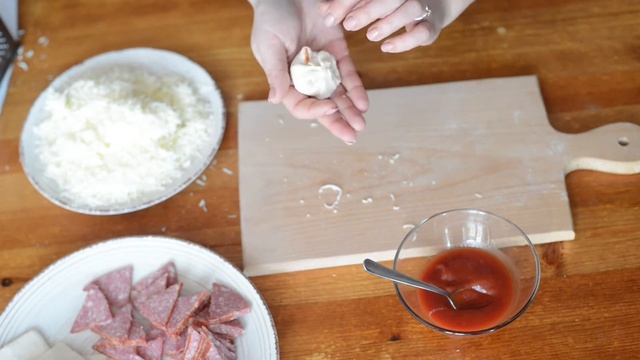 Піца-кекс(pizza monkey bread) Швидка закуска на компанію, готуємо вдома! смотреть онлайн