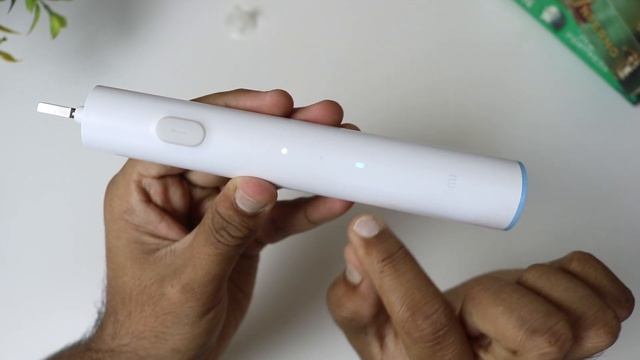 Mi ElectricToothbrush T300 Review Hindi | Best Electric Toothbrush In India!