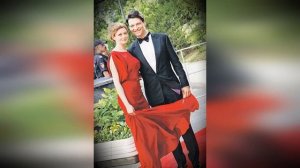 КТО ЖЕНА И ЕСТЬ ЛИ ДЕТИ У ДАНИИЛА СТРАХОВА? АКТЕР СЕРИАЛА ЗНАХАРЬ. ОДЕРЖИМОСТЬ - 2 СЕЗОН (2021)