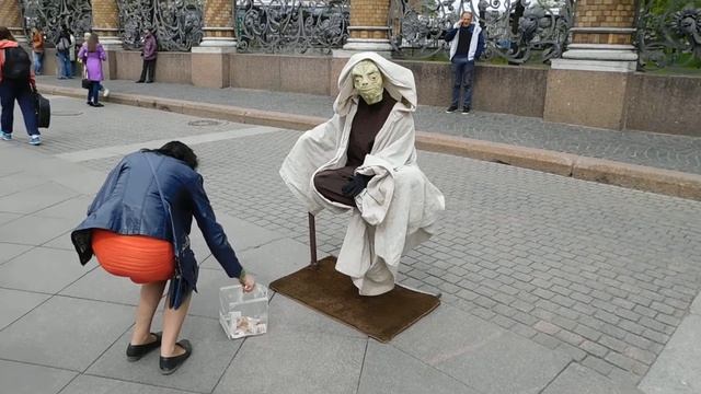 Живая статуя, Питер(1) смотреть онлайн