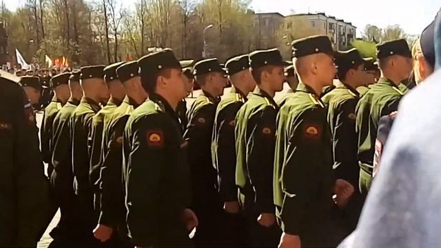 ПАРАД ПОБЕДЫ В ЧЕРЕПОВЦЕ 09.05.2018. смотреть онлайн