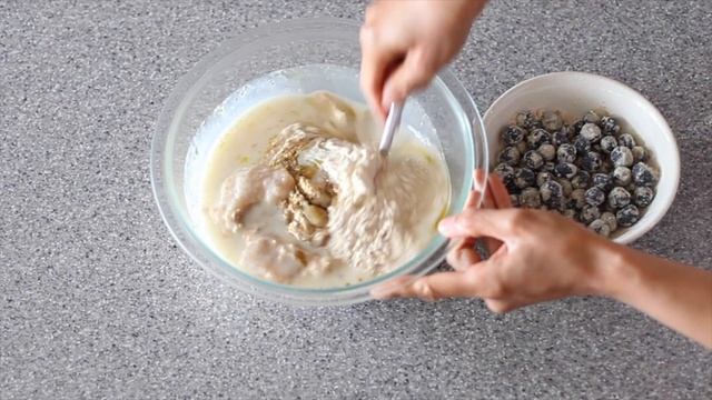 DELICIOUS Whole Grain Blueberry Muffins смотреть онлайн