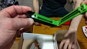 Эволюция. 3 машинки  для набивки сигаретных гильз.