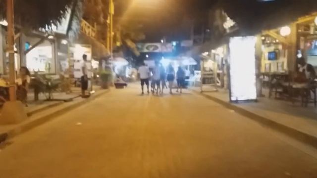 Montañita | Junior Pico смотреть онлайн