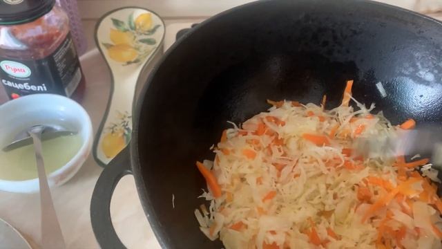 На обед готовлю постный «бигус»….